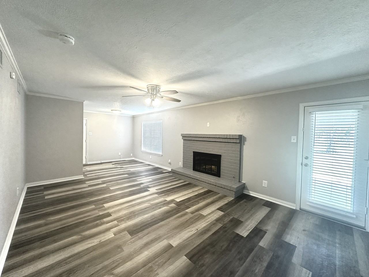 4304 Jenny Ln #1 - Photo 5 of 29
