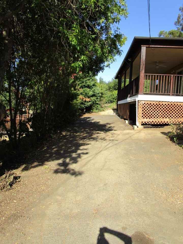 476 Banning Way - Photo 6 of 25