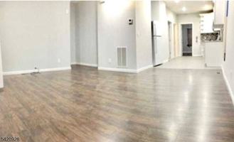 73 Headley Ter - Photo 1 of 1