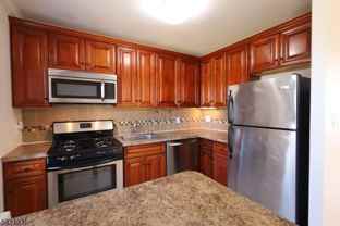 412 Morris Aveunit34 #34 - Photo 1 of 1