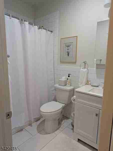 36 Phoenix Ave #A - Photo 7 of 14