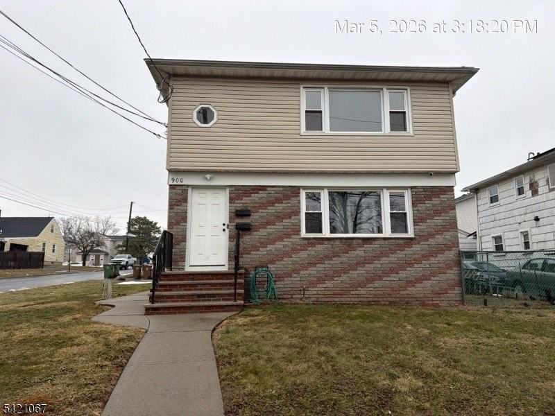 900 Smith St #2