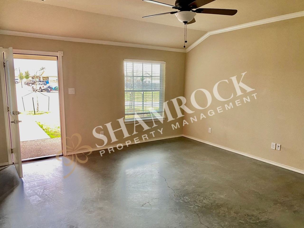 5700B Elephant Butte - Photo 2 of 7