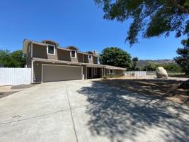 featured image of 3010 N Broadway