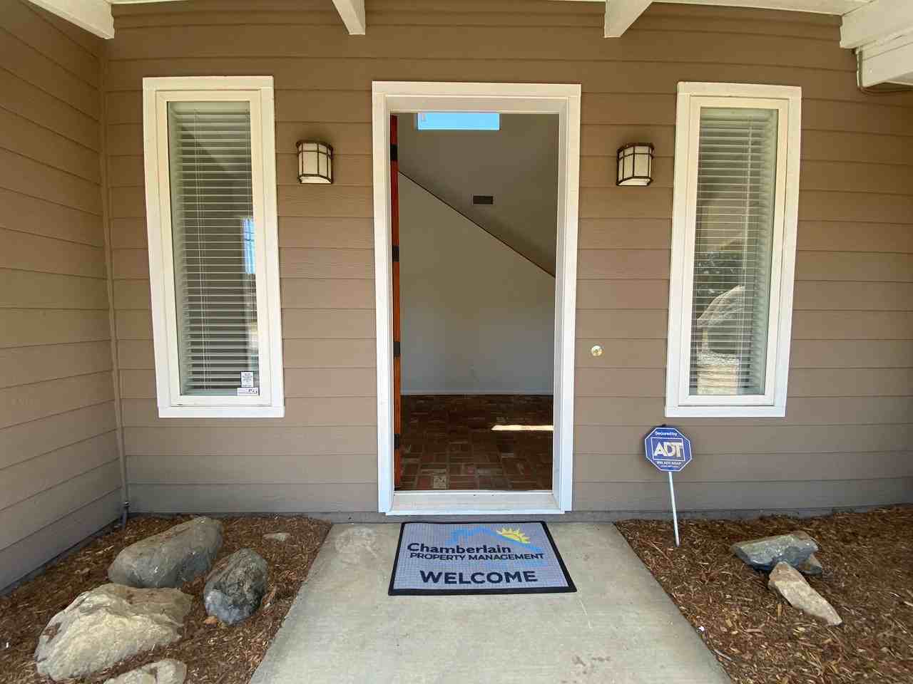 3010 N Broadway - Photo 4 of 47