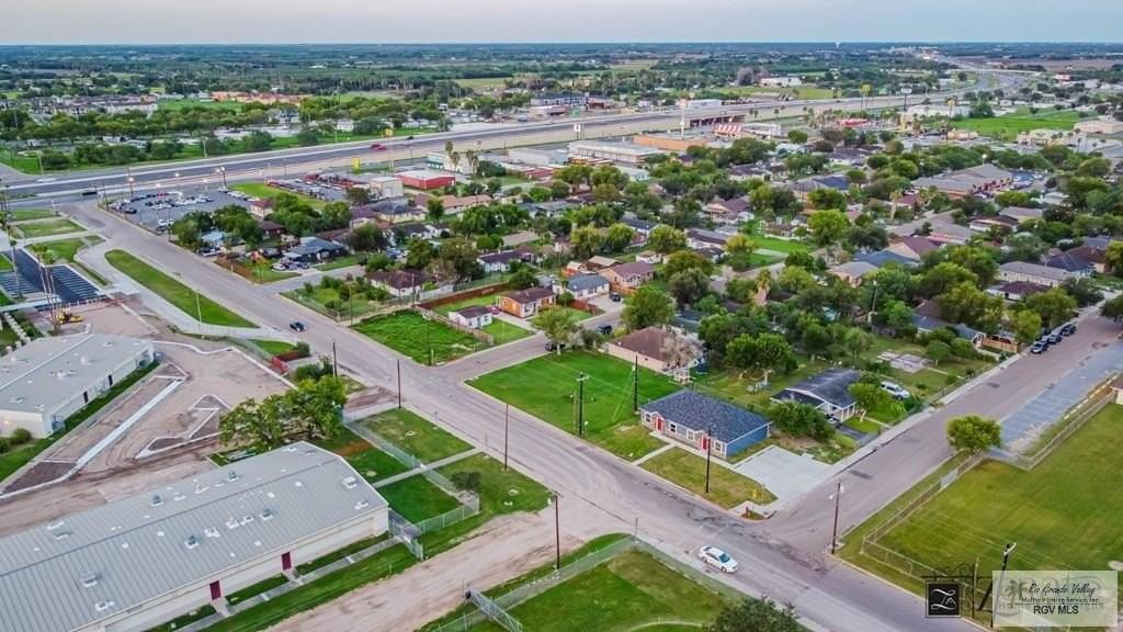 508 W Sixth St Unit A - Photo 4 of 19