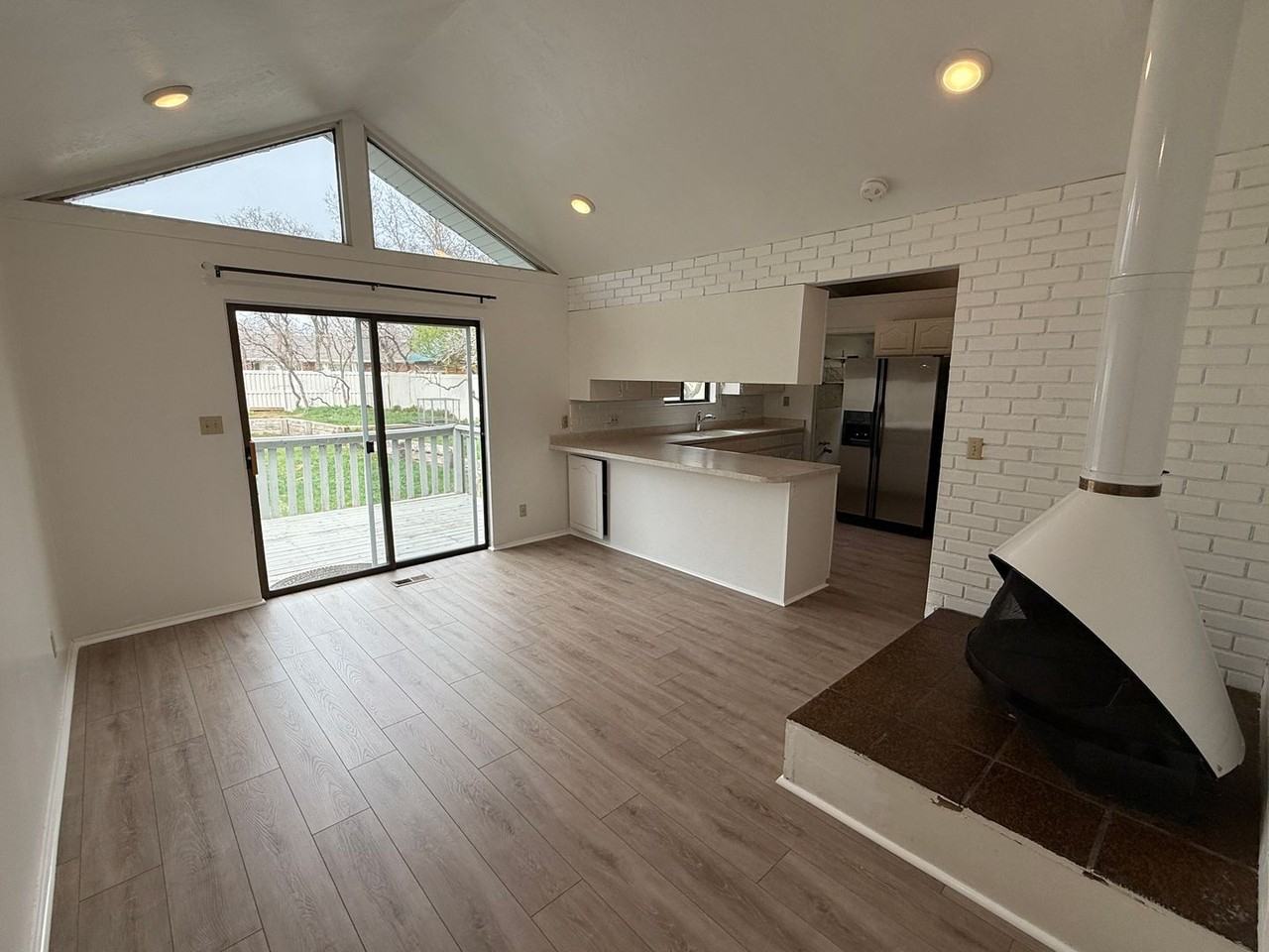 2311 E High Mountain Dr - Photo 7 of 49