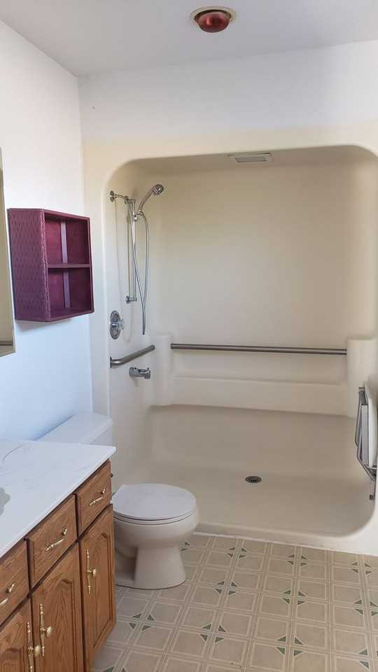 13698 E 51st St #A - Photo 6 of 8