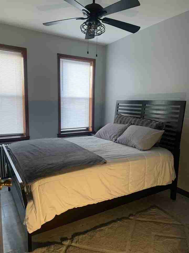 90 Williams Ave #1 - Photo 6 of 9