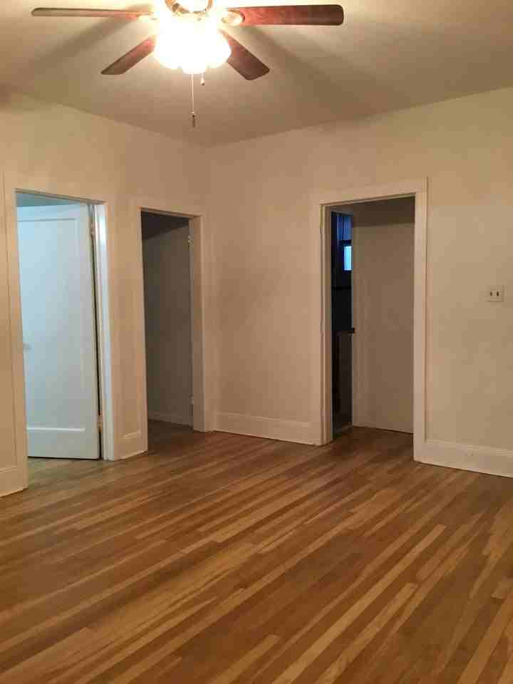 1407 70th St #2 - Photo 7 of 16