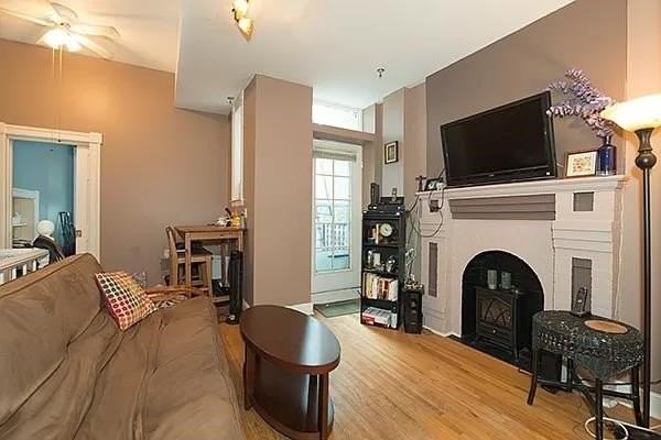 444 Jersey Ave #4 - Photo 2 of 7