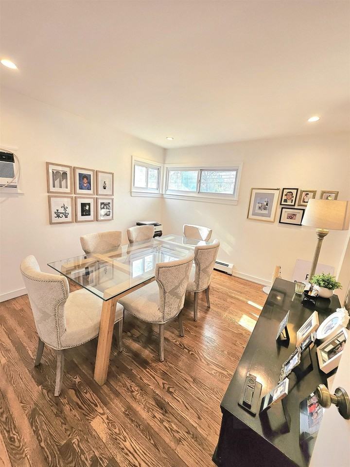 301 E Glen Ave - Photo 7 of 17