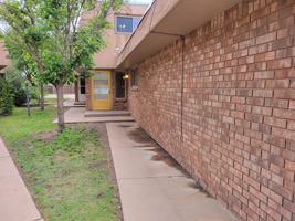 featured image of 3529 Adenmor Ct Apt B #Apt B