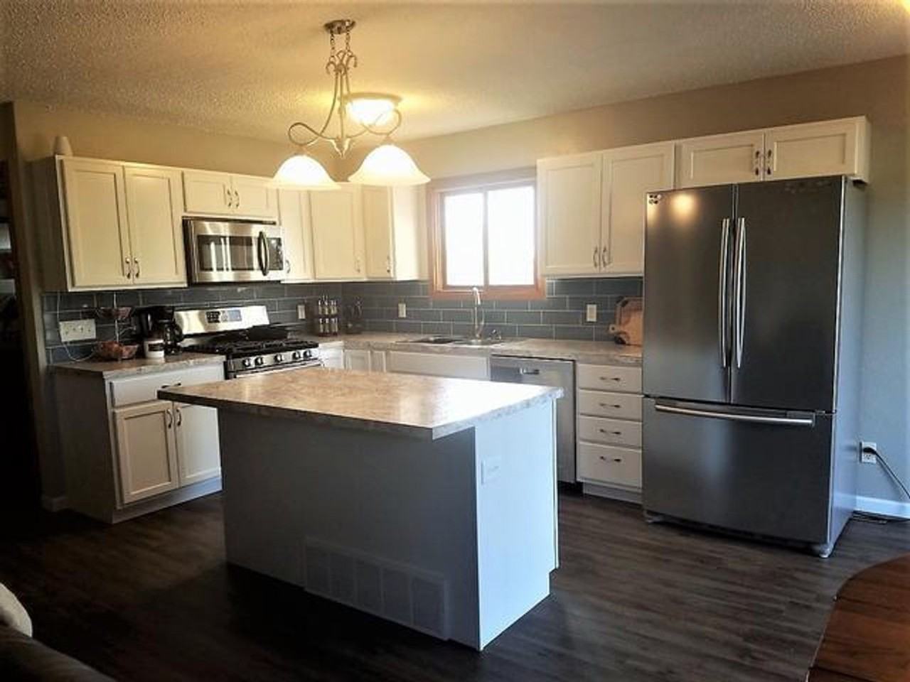 12 Penenah Dr - Photo 4 of 16