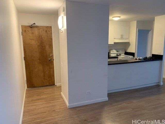 1778 Ala Moana Blvd Apt 813 - Photo 3 of 15