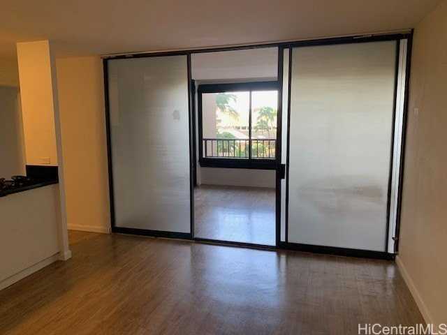 1778 Ala Moana Blvd Apt 813 - Photo 7 of 15