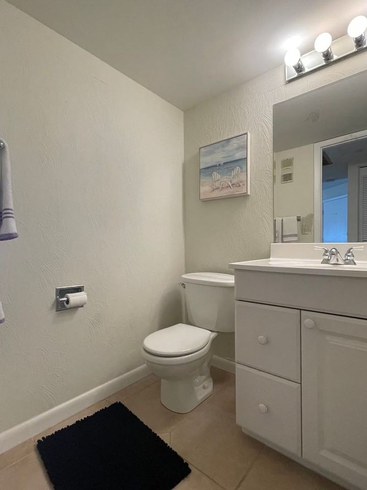 1605 1605 US Hwy One V2-201 #201 - Photo 5 of 10