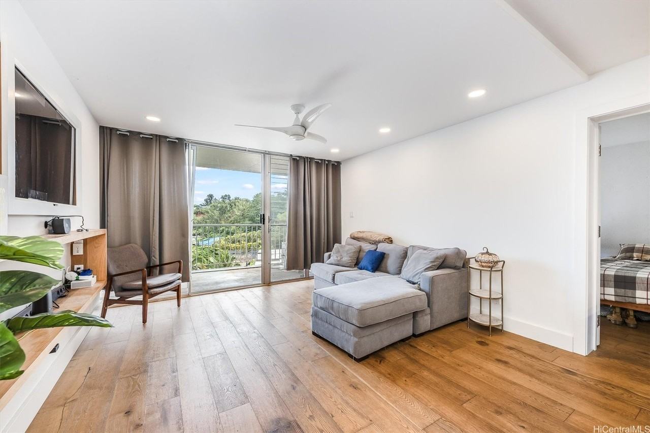 95-61 Waikalani Dr Apt D704 - Photo 7 of 22