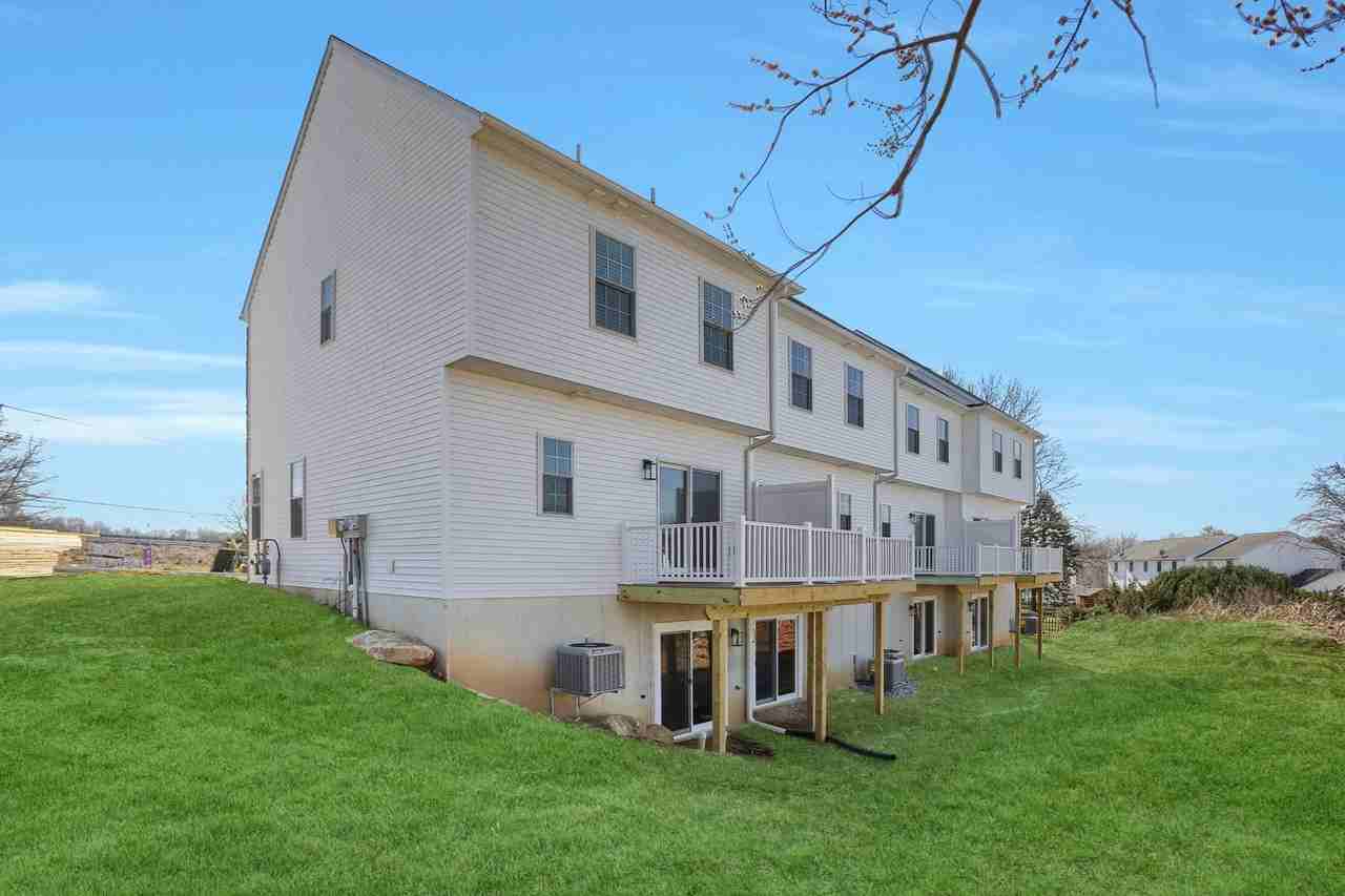 971 Old Elizabethtown Rd - Photo 2 of 14