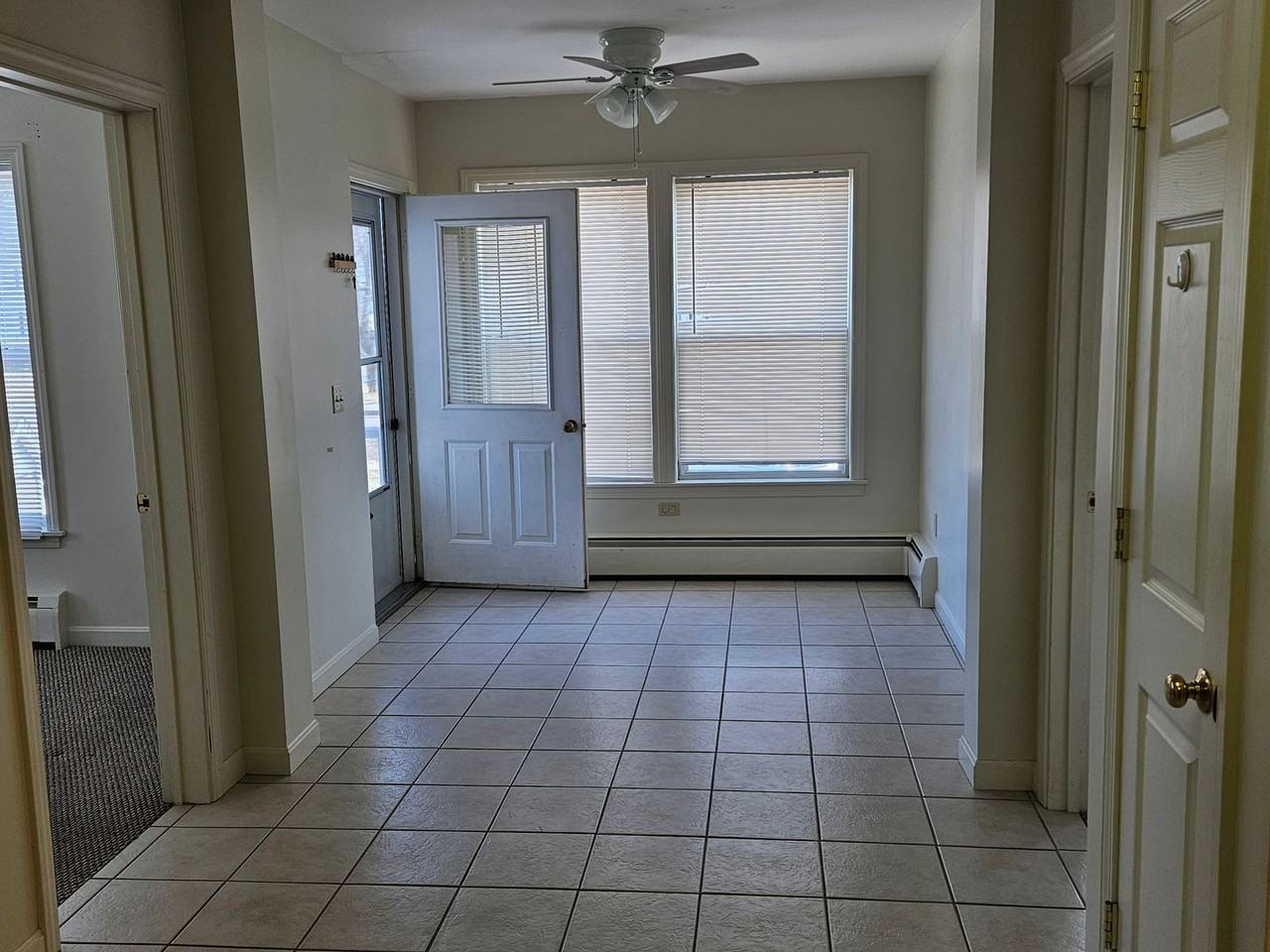 108 N Main St - Photo 3 of 11