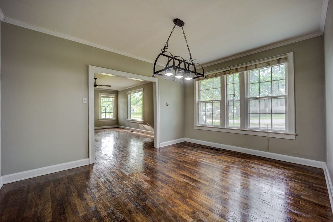 2011 S S St - Photo 6 of 18