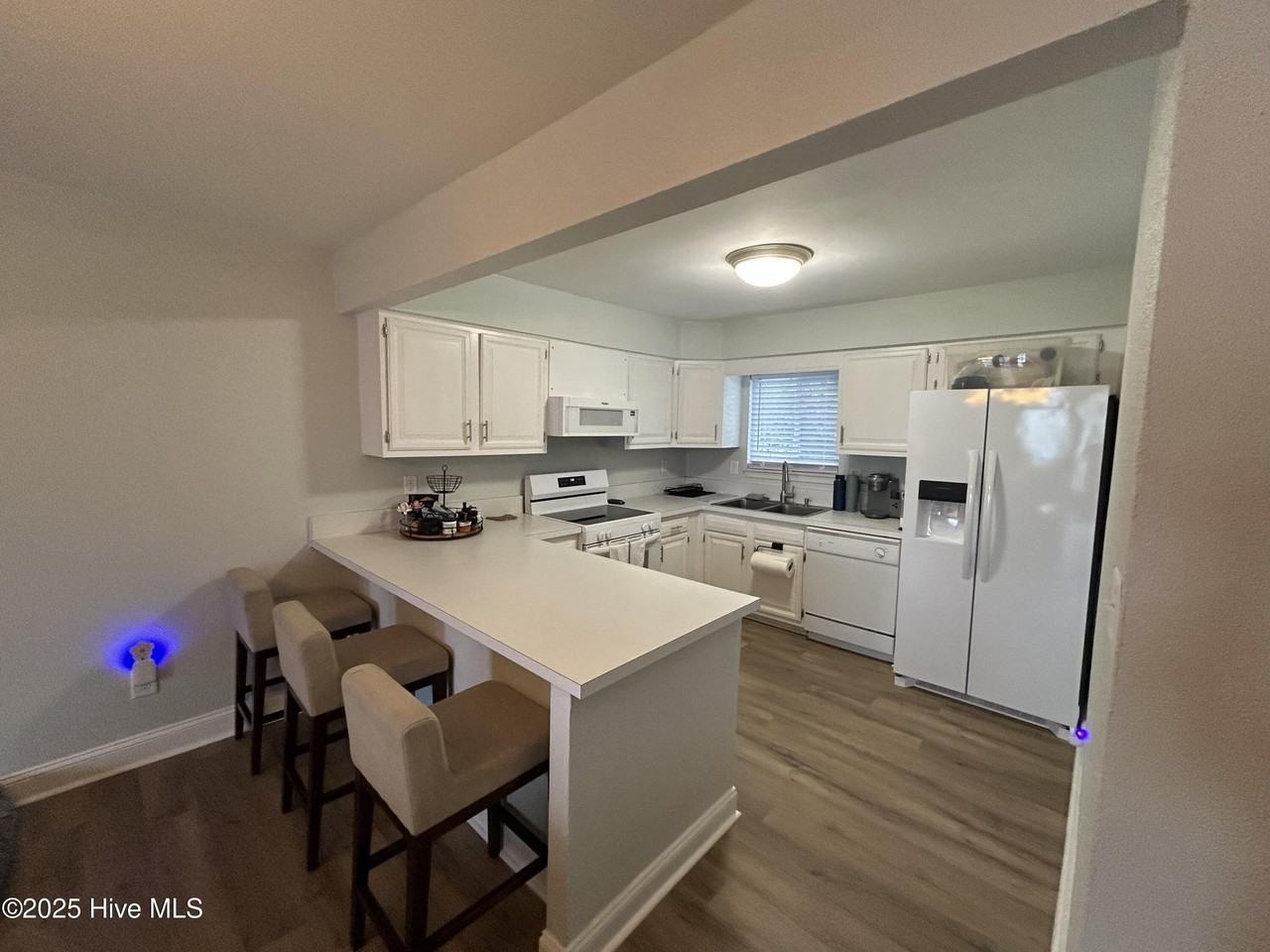 219 Dockside Dr - Photo 6 of 11