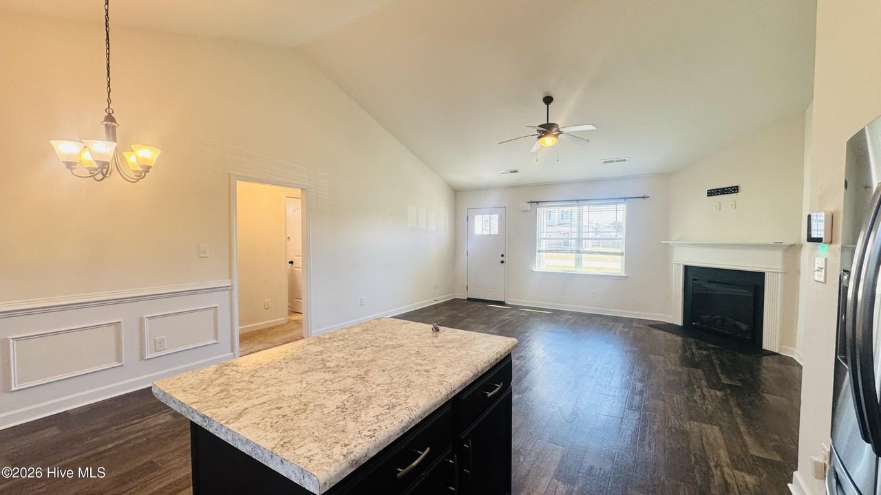 206 Trophy Ridge Dr - Photo 6 of 23