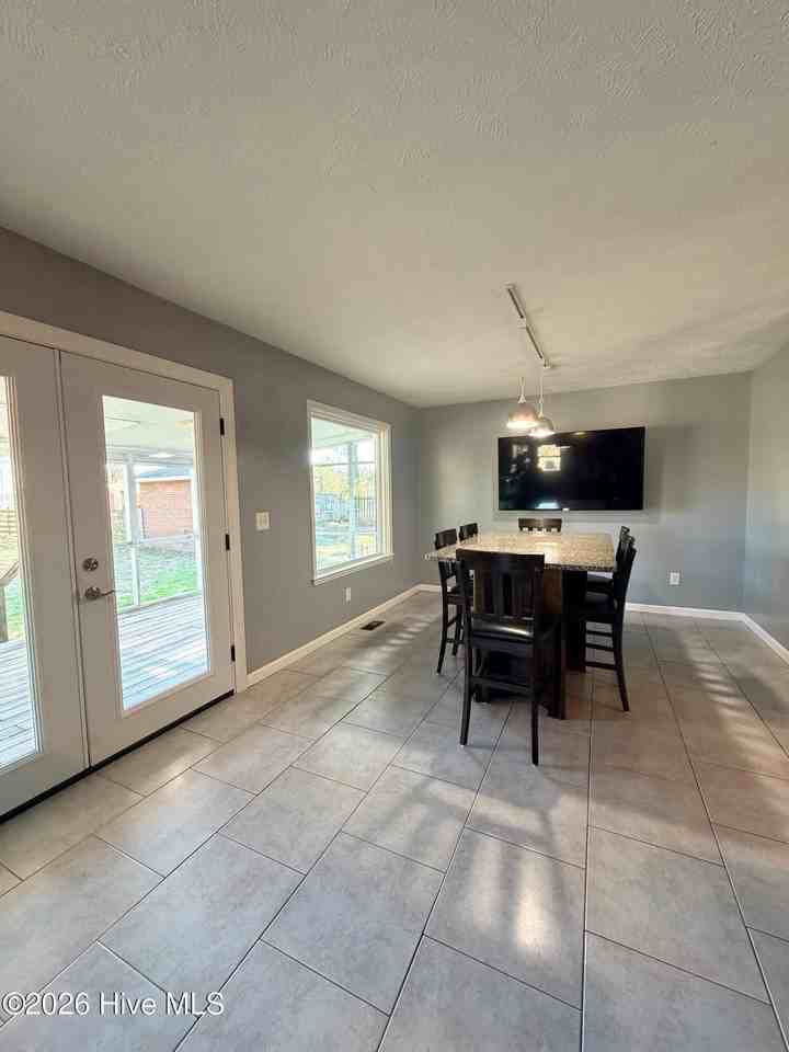 721 Bell Williams Rd - Photo 5 of 19