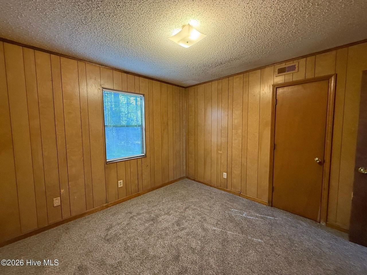 2508 Commerce Rd Apt A - Photo 4 of 6