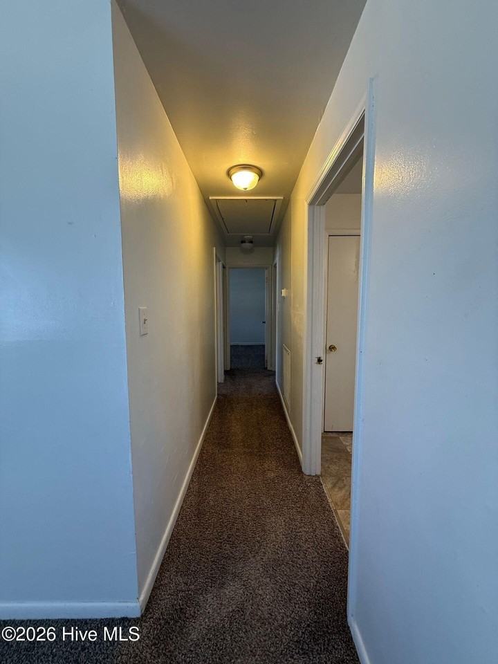 200 Kitt Dr - Photo 6 of 10