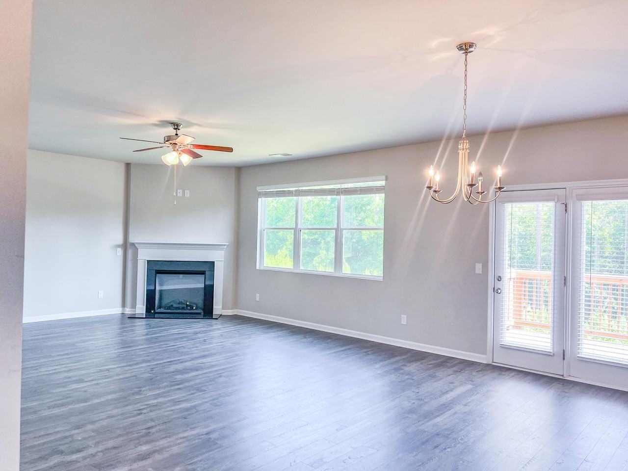 430 Furlough Dr - Photo 6 of 38