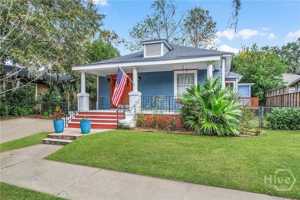 featured image of 1206 E 48th Street unit: Cottage