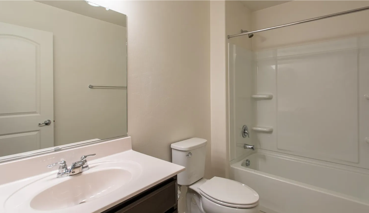 1110 E Descent St - Photo 6 of 15