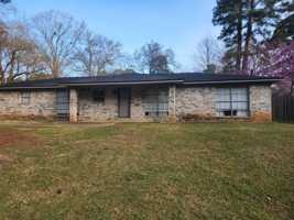 featured image of 311 Ralph St