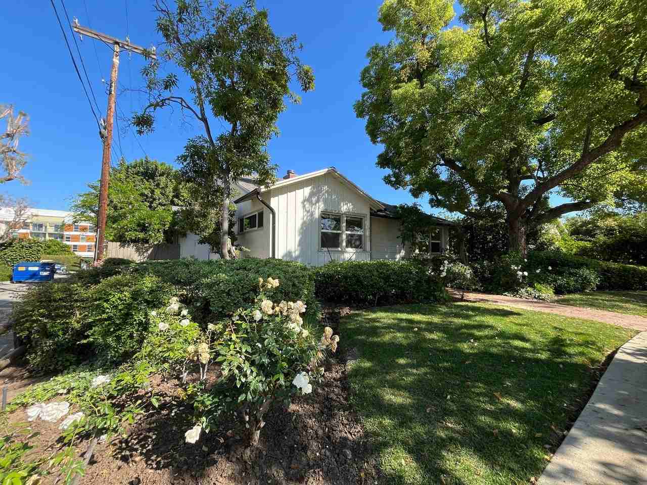 4732 Katherine Ave - Photo 2 of 35