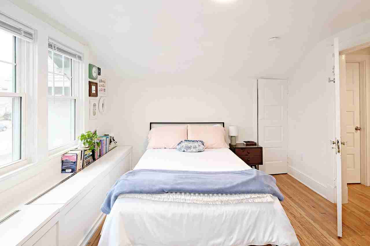 2309 Fontaine Ave #4 - Photo 3 of 18