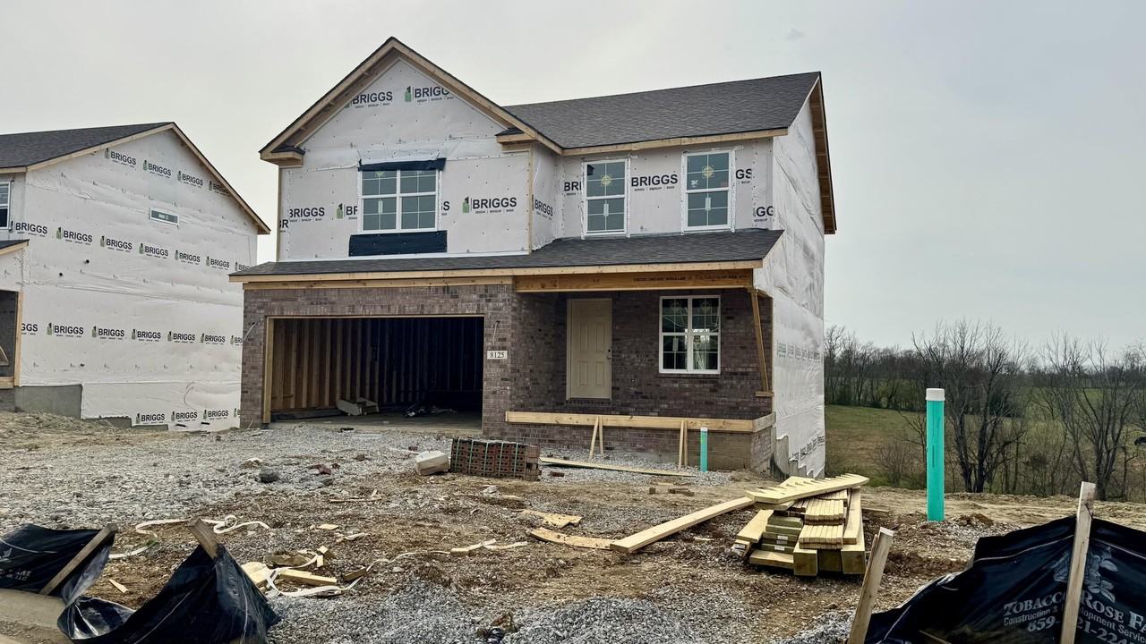 8125 Driftwood Loop - Photo 2 of 22