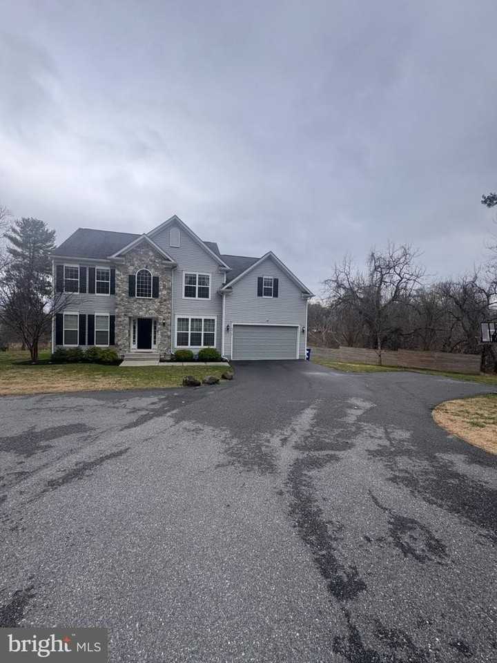 6016 Cypress Springs Rd - Photo 2 of 27