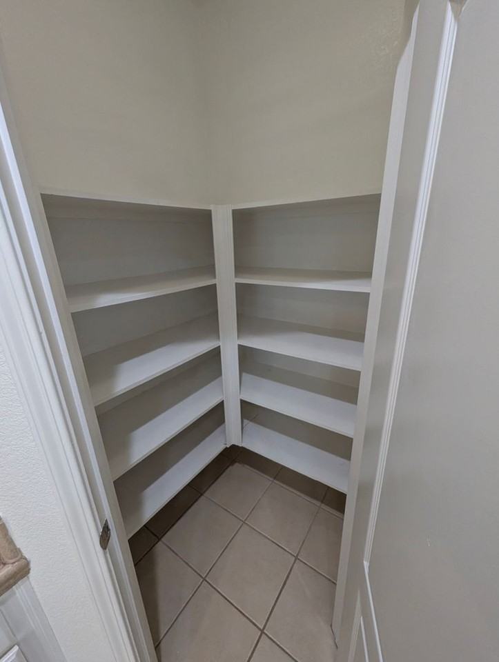 2410 White Dr - Photo 5 of 19