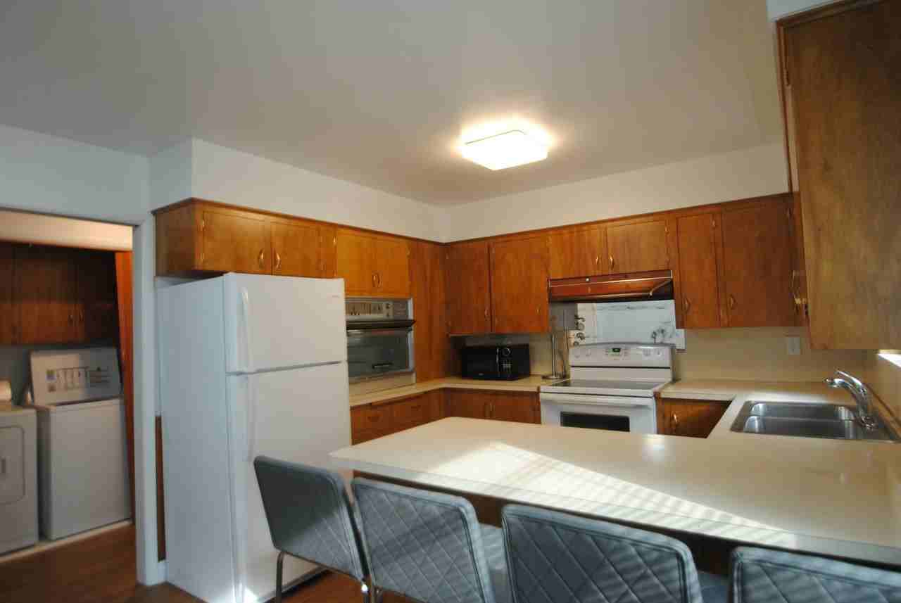 810 N 600 E - Photo 2 of 11