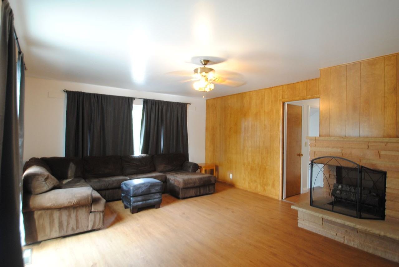 810 N 600 E - Photo 3 of 11