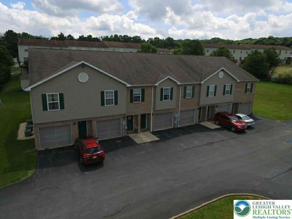 7280 Adams St Apt 4 - Photo 3 of 11