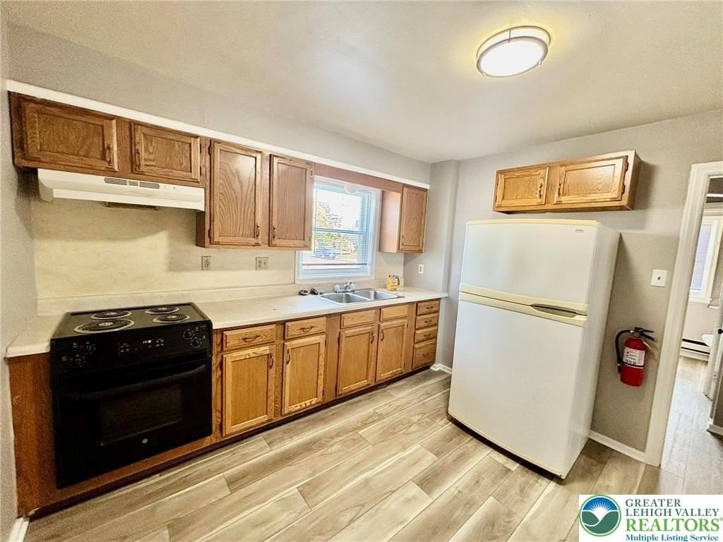 101 W Grant St - Photo 5 of 9