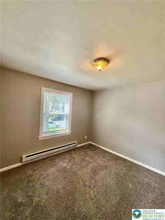 101 W Grant St - Photo 7 of 9