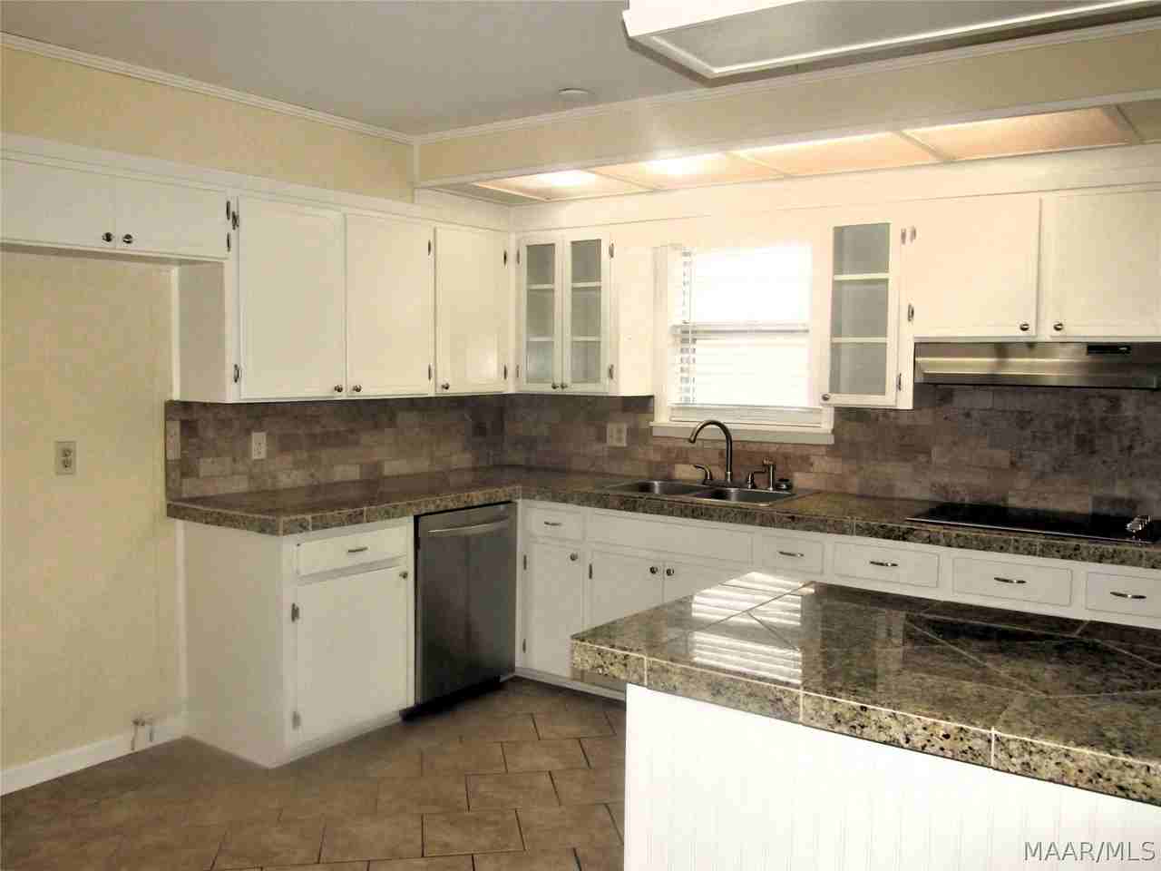 108 DEER TRACE Drive - Photo 4 of 14