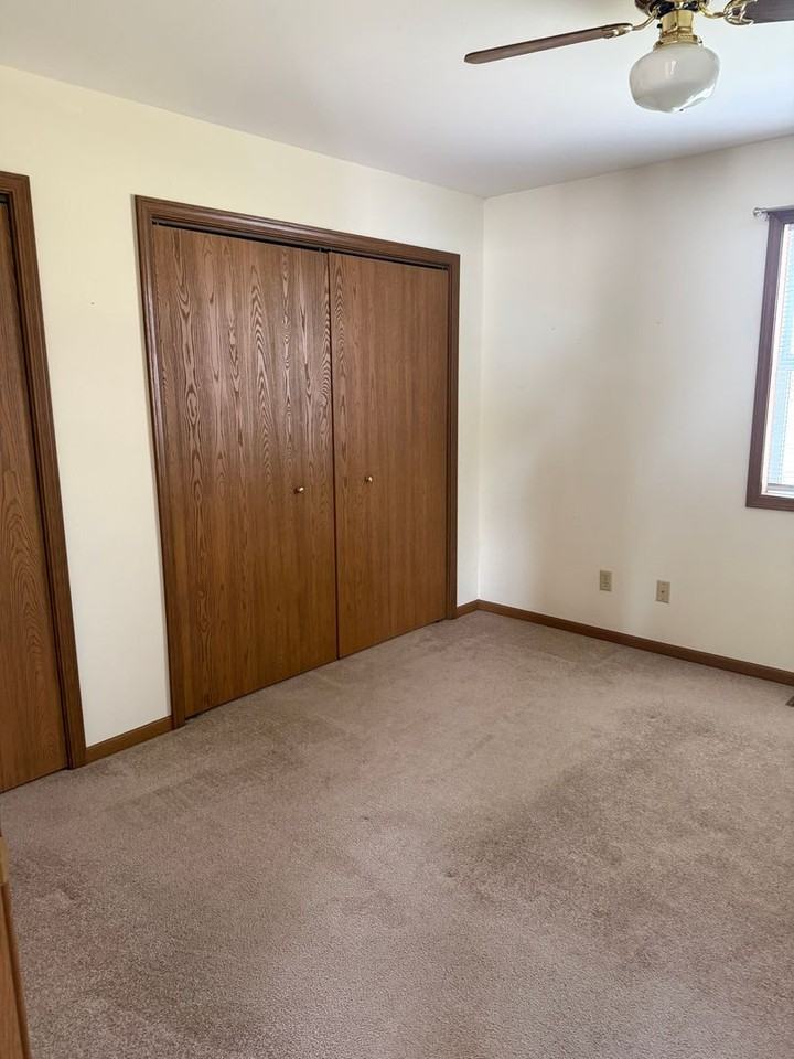 3137 Camereigh - Photo 5 of 14