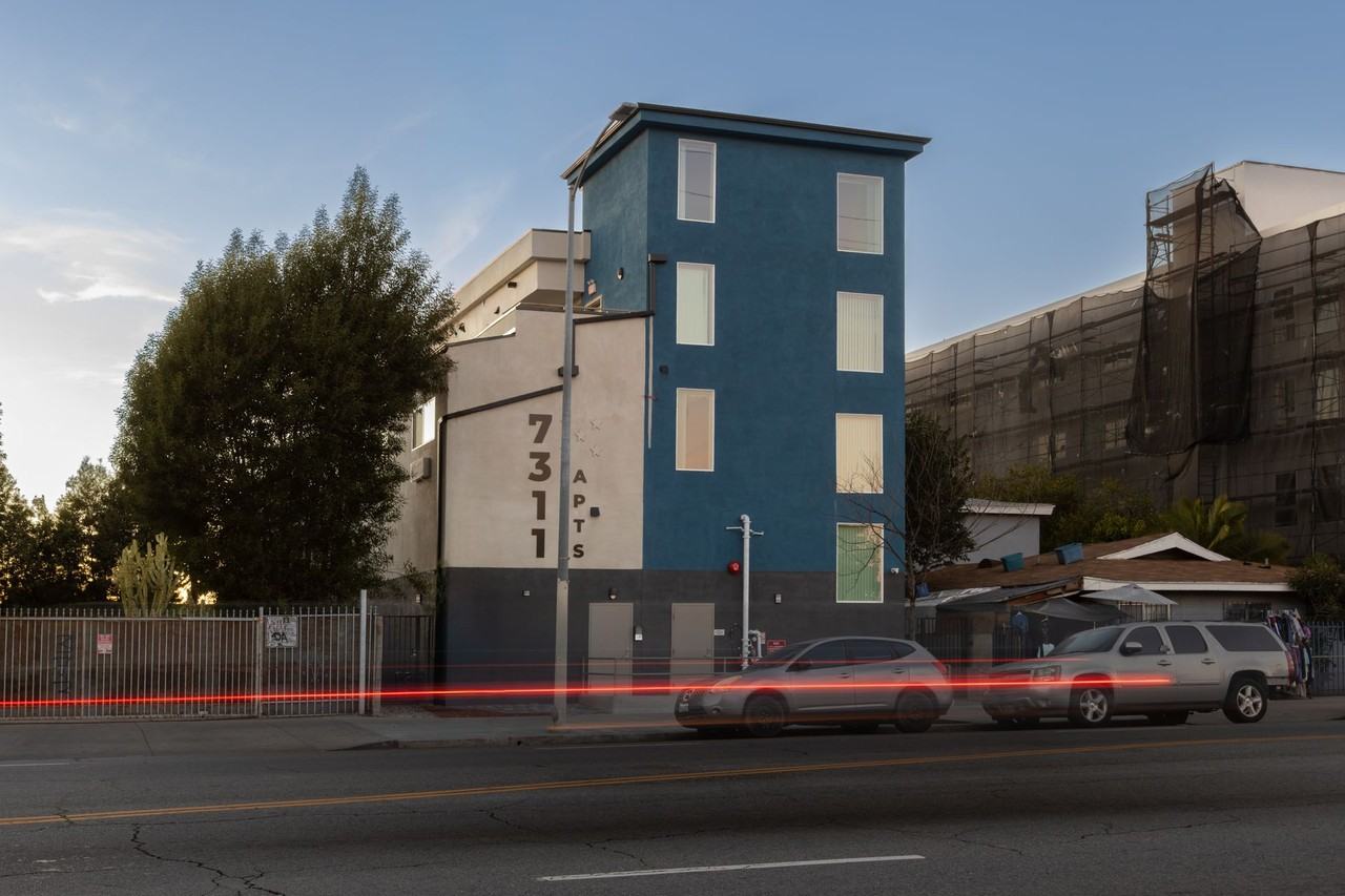 7311 S Broadway - Photo 2 of 2