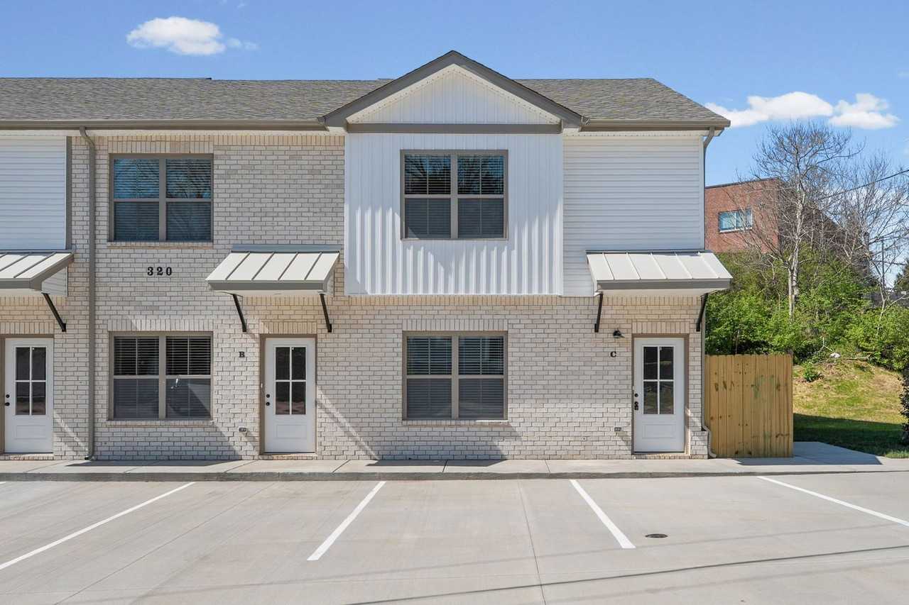 S. 7th St. - 320-330 - Photo 2 of 31