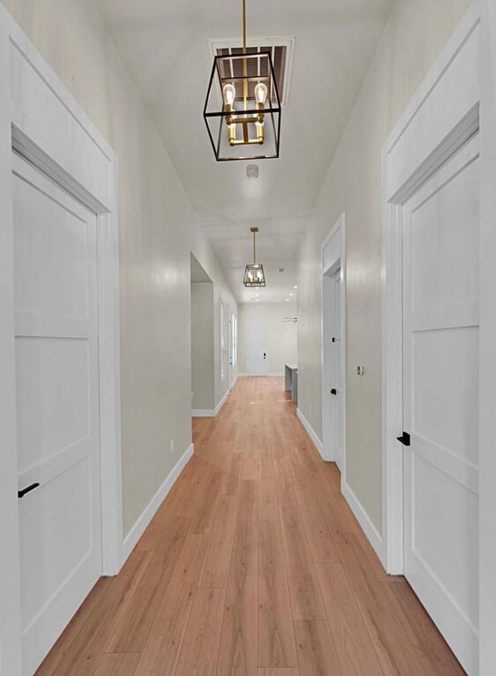 525 S 10th St - Photo 5 of 40