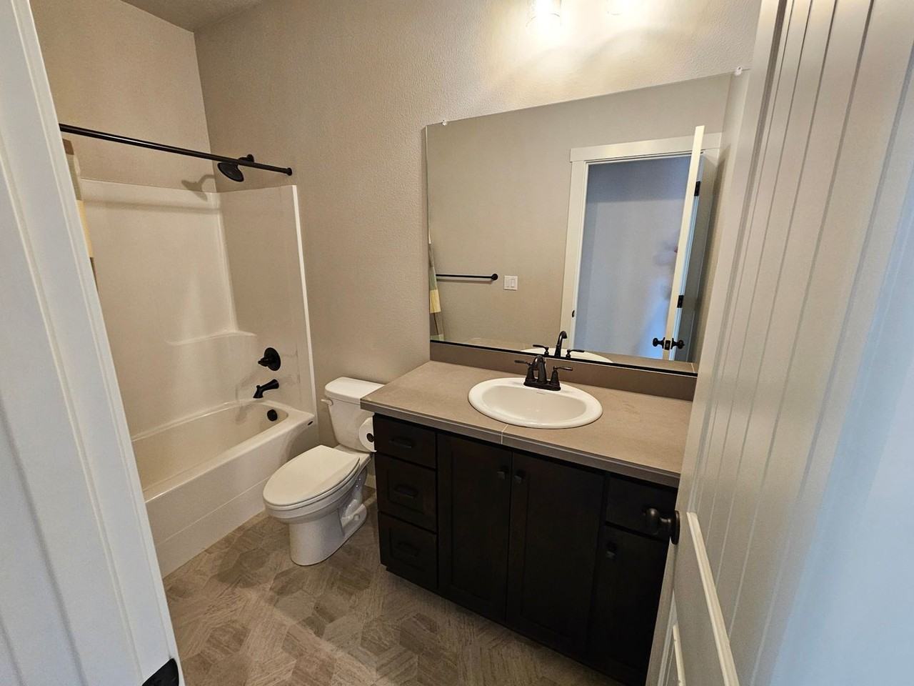 1400 Dahlia St - Photo 7 of 21